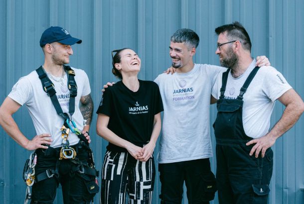 Équipe Jarnias Formation, formateurs et collaborateurs réunis dans un moment convivial